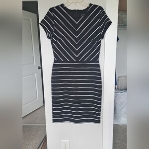 Banana Republic Black and White Chevron Midi Dress